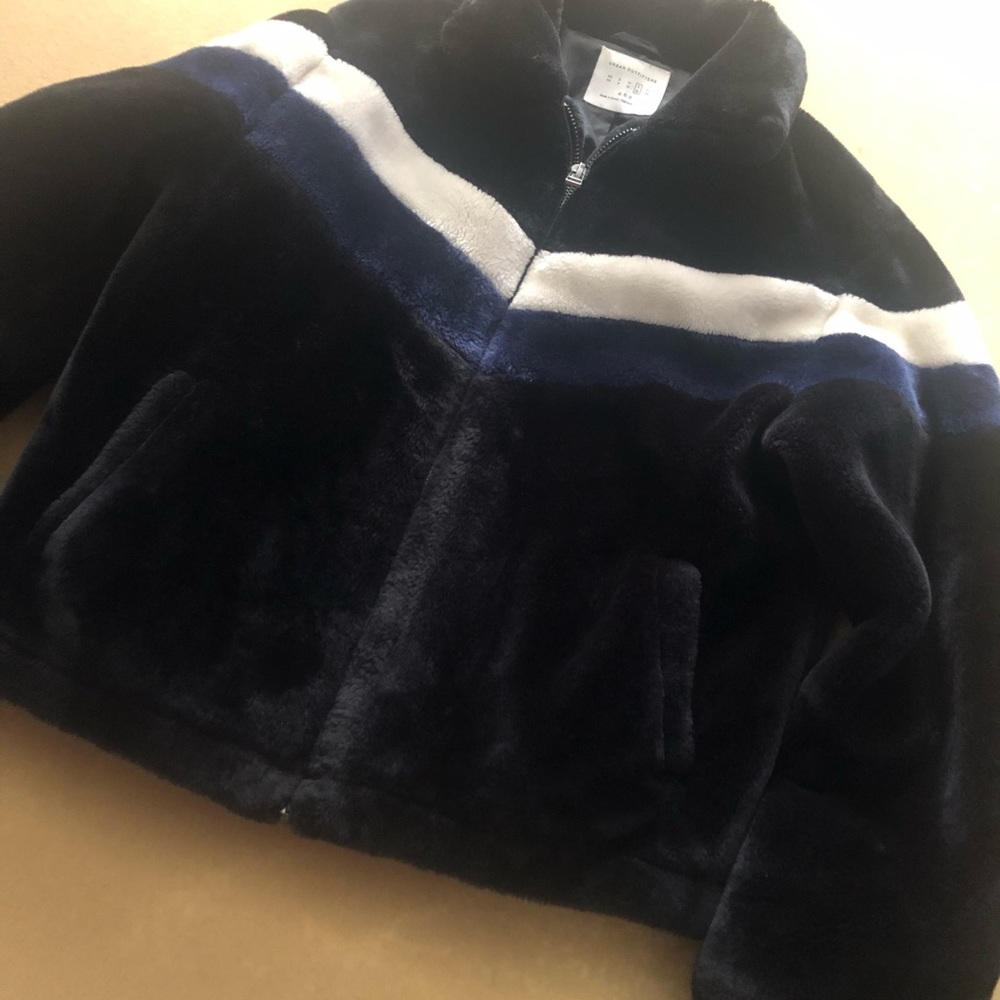 Urban Outfitters Teddy coat